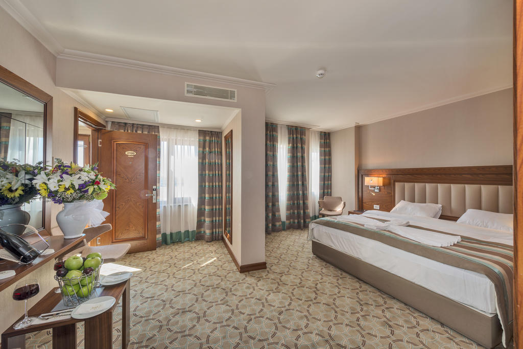 Corner Suite Bosphorus View,996607171:JPEG